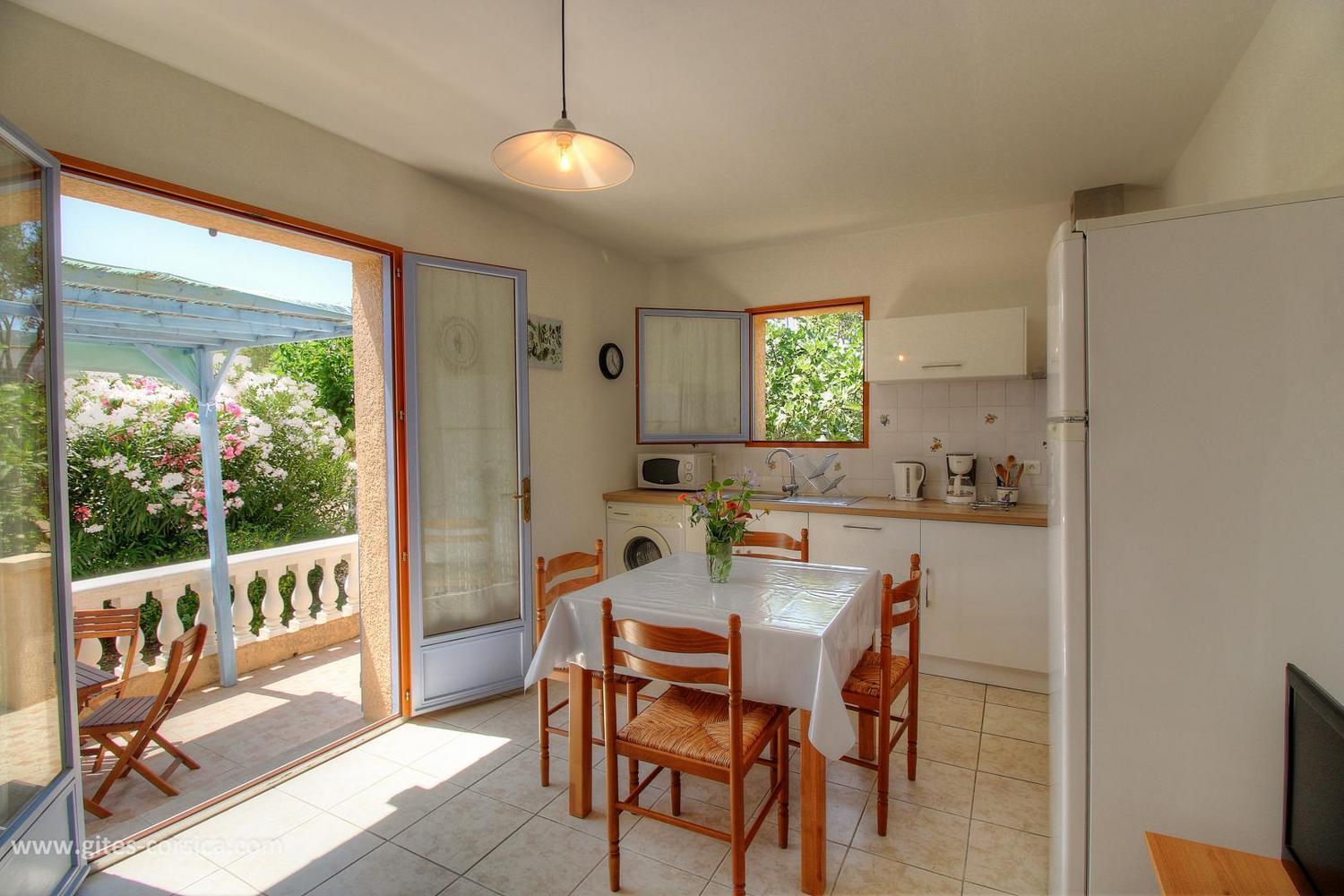 L'Amandier -Le Figuier-Les Lauriers Roses Ajaccio (Corsica) Exterior foto